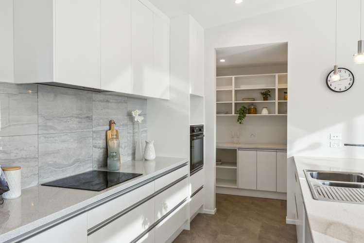 12 Takahe Drive Paraparaumu Beach_17