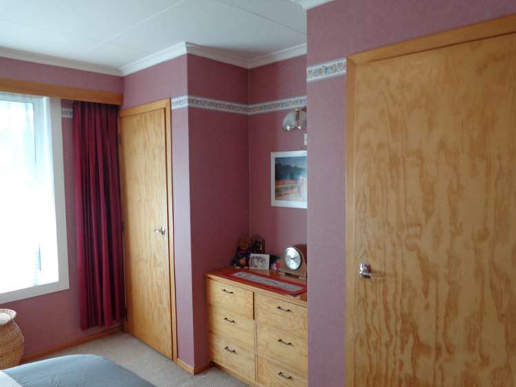 13 Edinburgh Place Balclutha_13