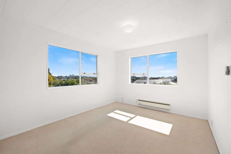 3B Hunter Place Merrilands_14