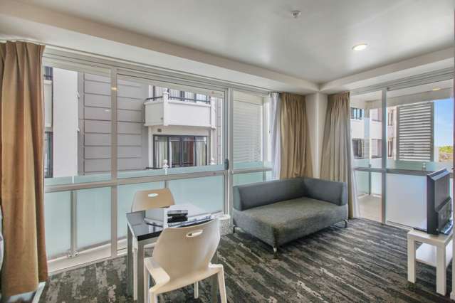 1403/10 Waterloo Quadrant Auckland Central_1