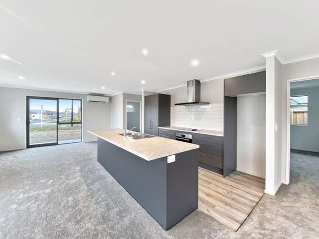 14 Herridge St Woodend_4