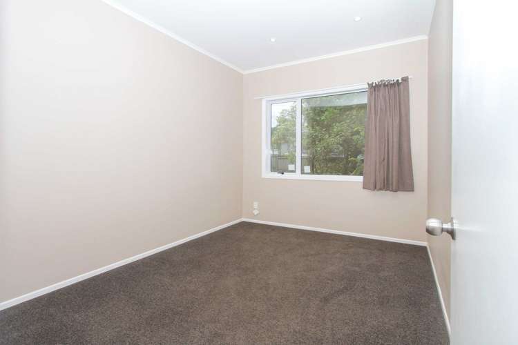 22 Forest Hill Road Henderson_9