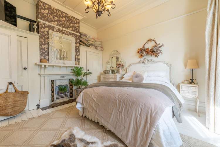 55 Rathmore Street West End_14