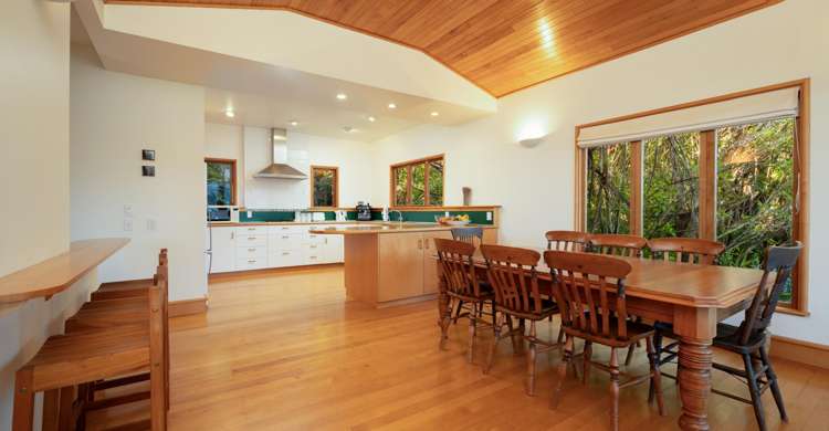 19 Tara Bay Road Te Mahia_9