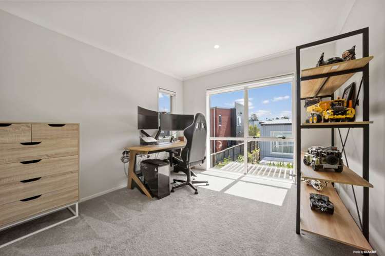 9 Orowaru Avenue Massey_11