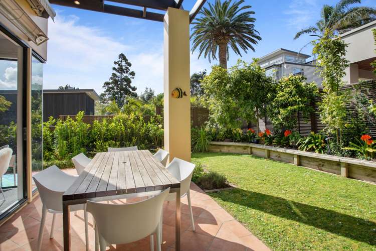 1/2 The Esplanade Castor Bay_14