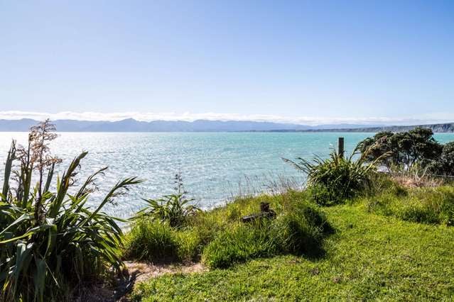 1596 Cape Palliser Road Cape Palliser_3