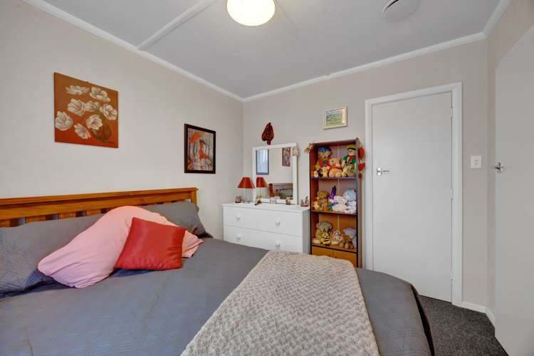 240 Egmont Street Patea_22