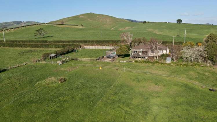 41 Matahuru Road Waiterimu_41
