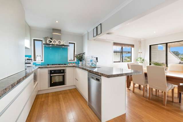 21 Gledstane Road Stanmore Bay_3