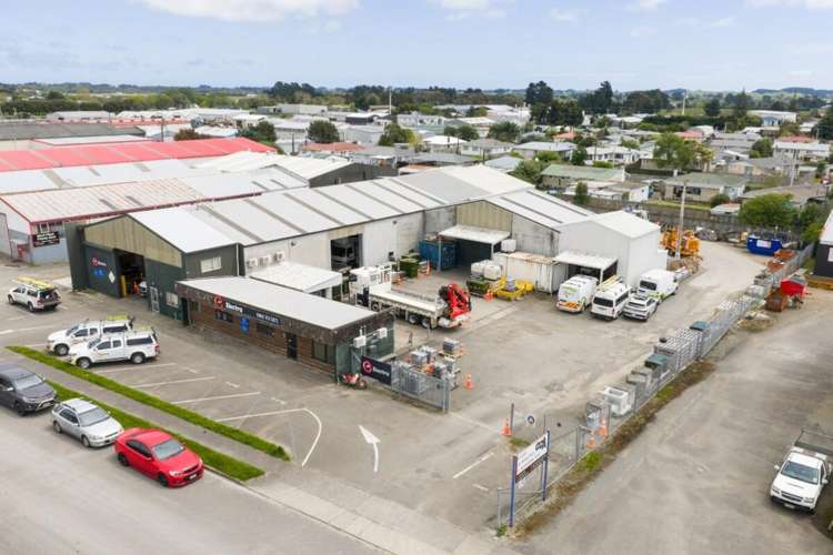 12-14 Coventry Street Levin_12