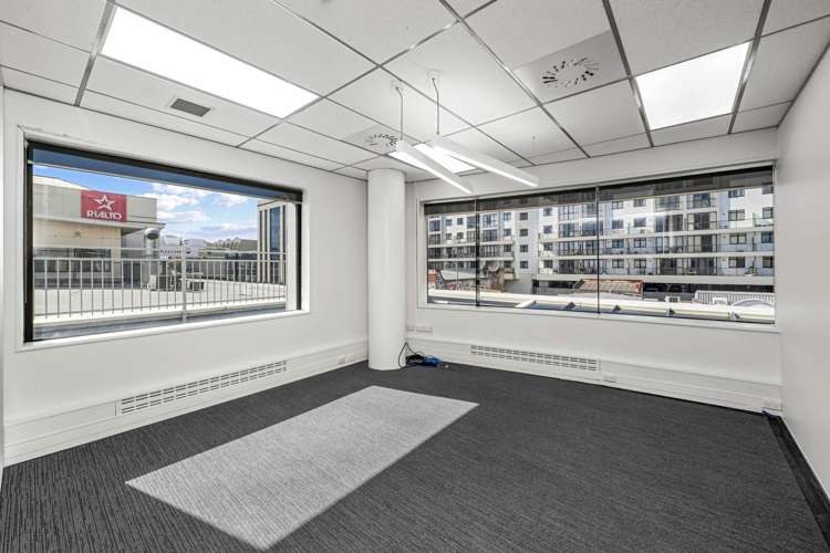 187 Broadway Newmarket_6