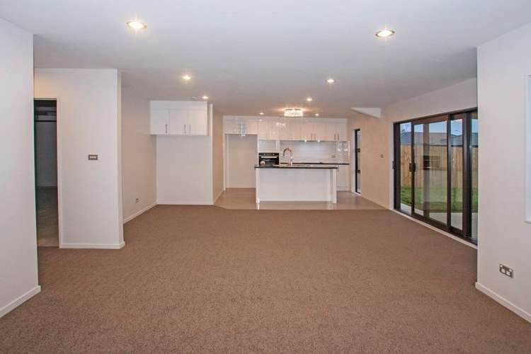 8 Pate Crescent Favona_9