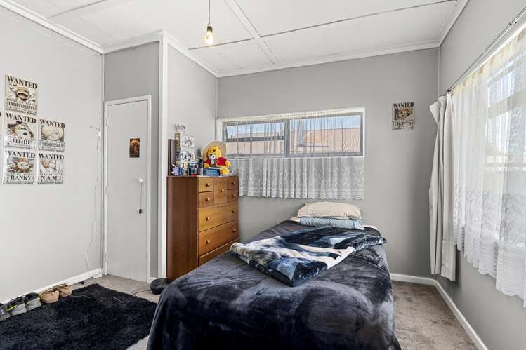 70 Domett Street Waitara_11