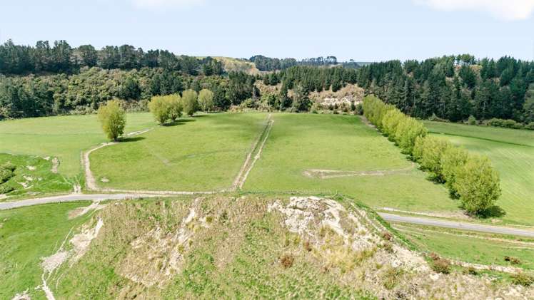 195 Ngutuwera Road Waitotara_8