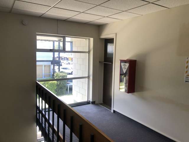 Suite 3, 15 Anzac Street Takapuna_4