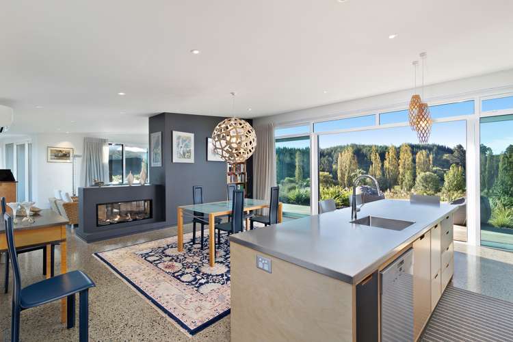 9 Eban Road Redwood Valley_6