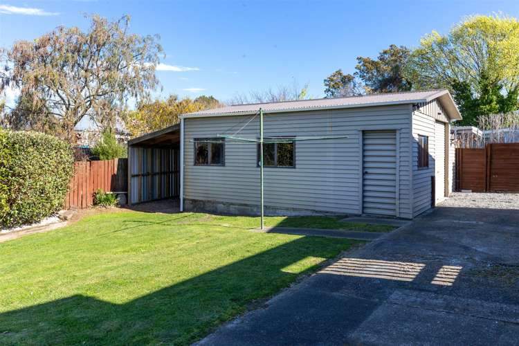 15 Anglesea Street Renwick_16
