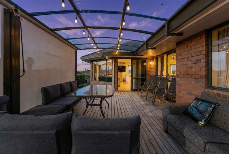 62 Rushgreen Avenue Pahurehure_19