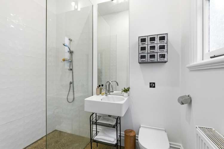 8 Bruce Avenue Brooklyn_15