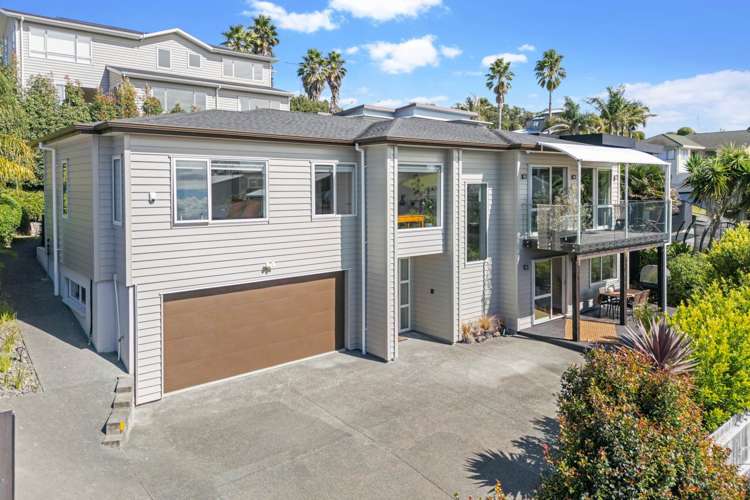 89e William Bayes Place Red Beach_20