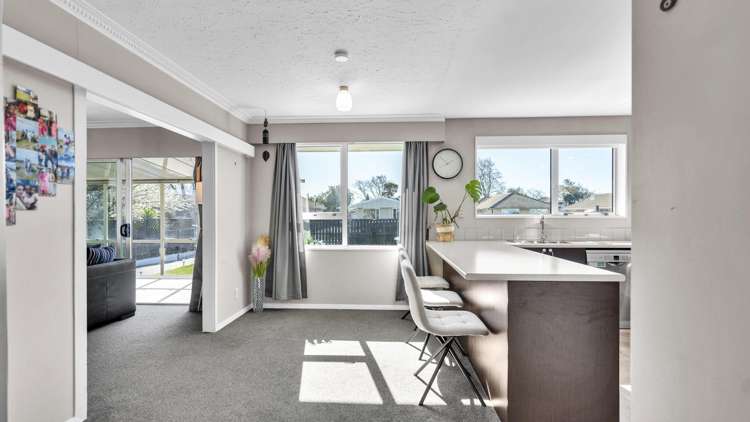 13 Davidson Crescent_4