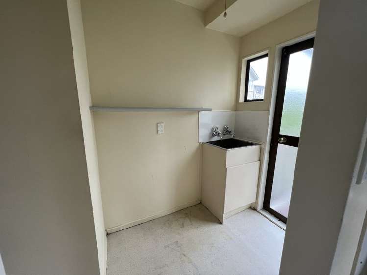 17 Park Road Titirangi_16