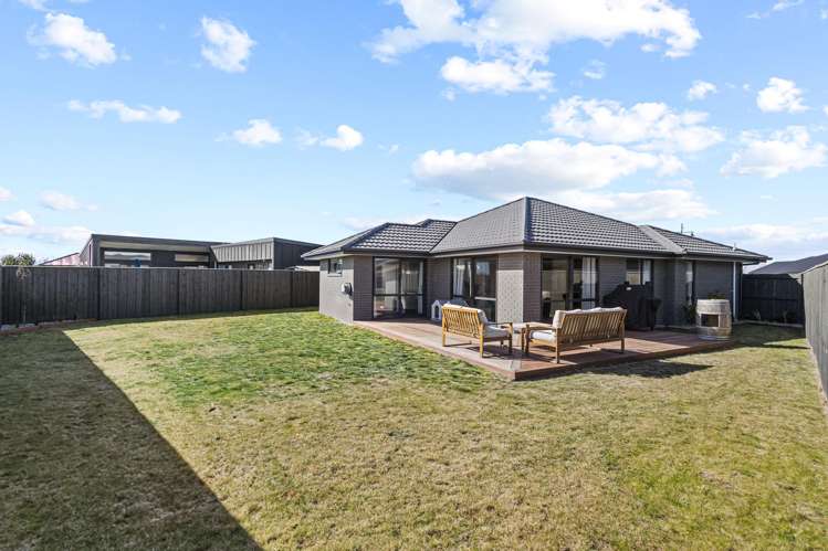 27 Helicon Street Pegasus_19