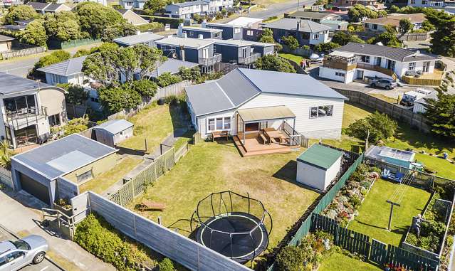 3 Toms Road Titahi Bay_3