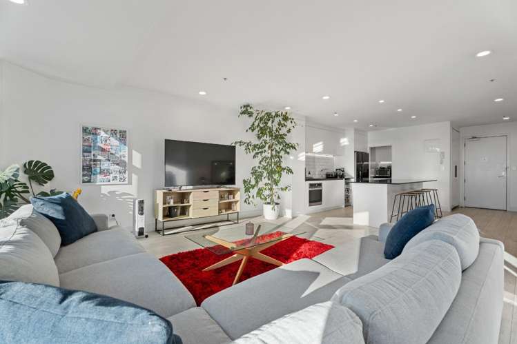 8h/205 Hobson Street Auckland Central_5