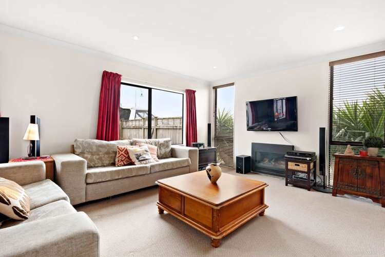 6 Scotsmoor Drive Wattle Downs_5