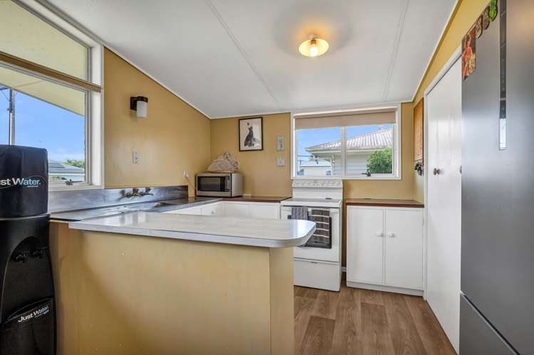 6B York Street Eltham_12