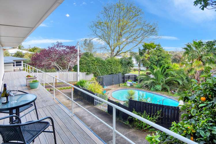 46 Clark Road Pahurehure_6