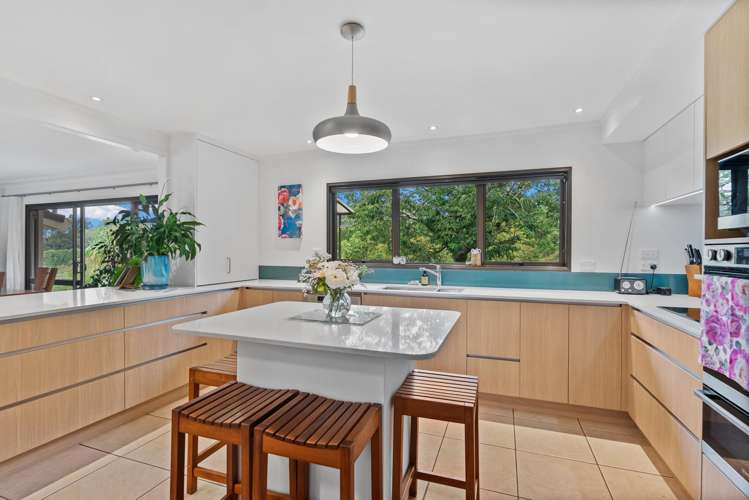 1614 State Highway 14 Maungatapere_11