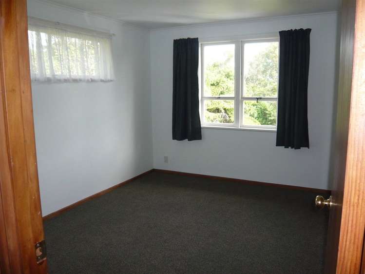191 Edmonton Road Te Atatu South_6