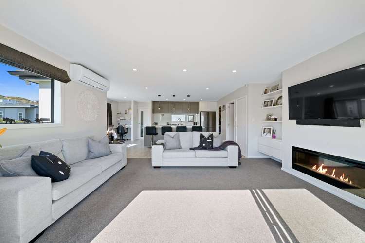 2 Ihakara Arthur Lane Aotea_7