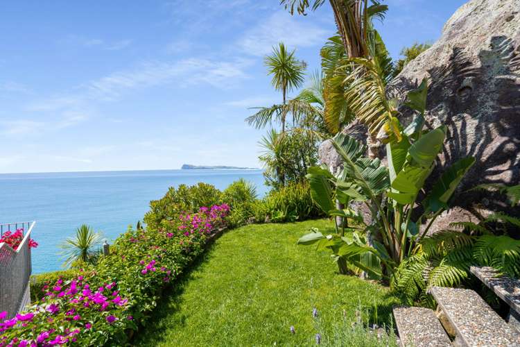 15 Pacific Drive Tairua_31