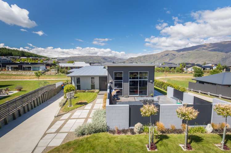 48 Minaret Ridge Wanaka_25