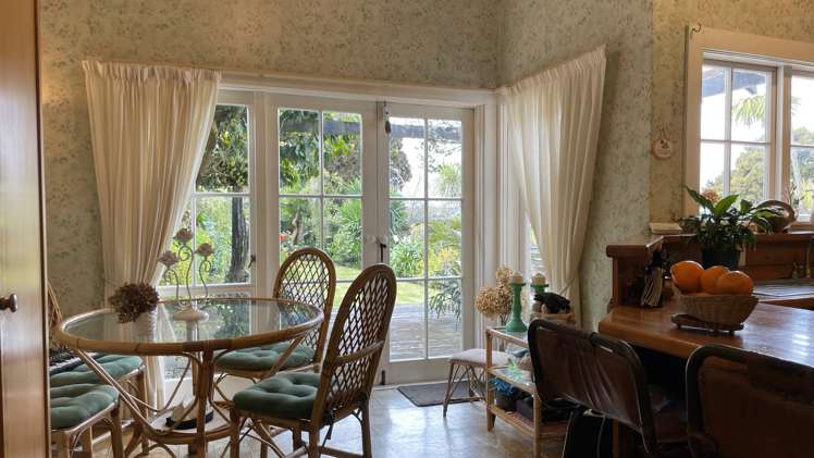 9 Marie Avenue Hillsborough_5