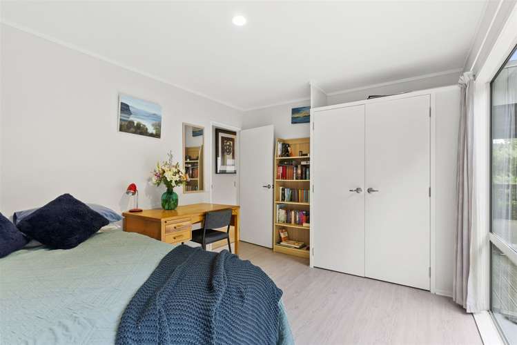 108 The Grove Onemana_12