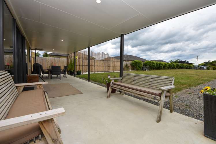 51 Hilton Road Carterton_12