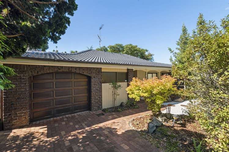 10 Portsea Place_0