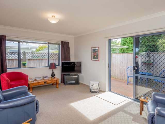 1 Parsons Avenue Levin_2