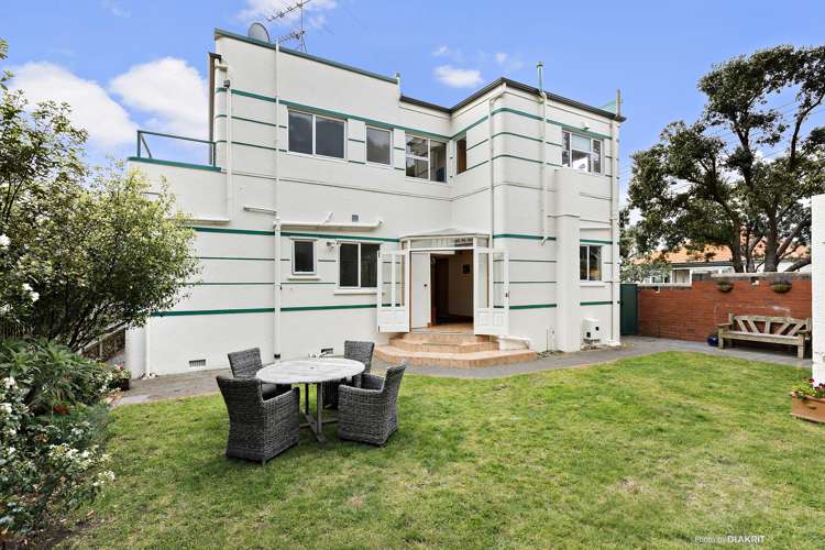 14 Burnham Street Seatoun_11