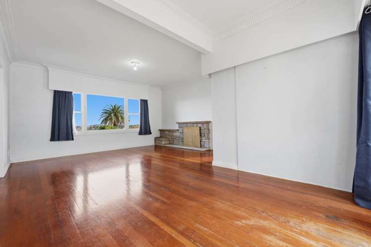 481 Mount Albert Road Three Kings_12