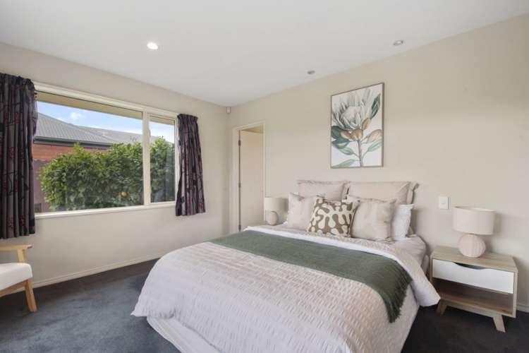 5 Harrys Way Redwood_12