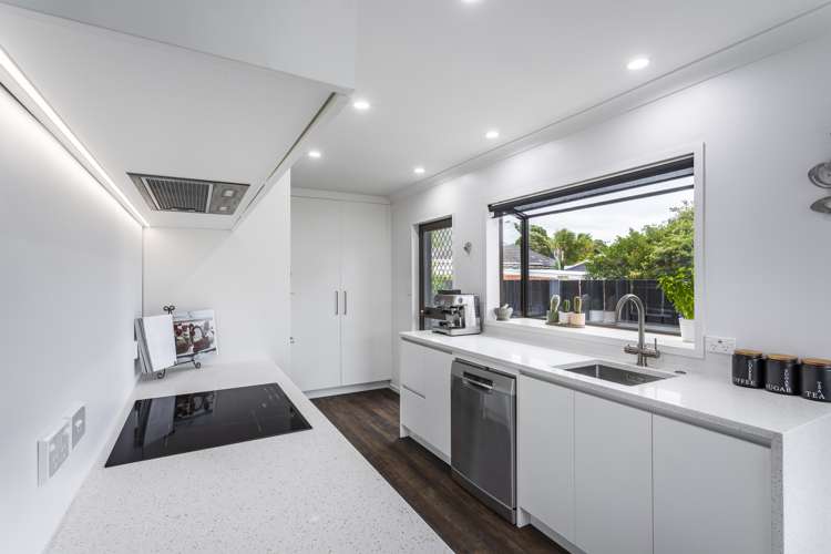 2/15 Riverside Drive Waiwhetu_5