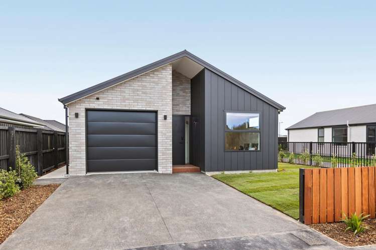 134 Kennedys Bush Road_0