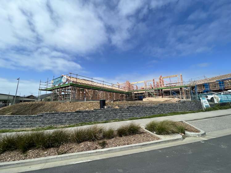 14 Kotuitui Drive Wainui_12