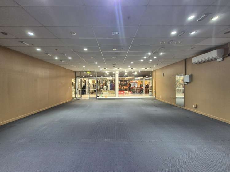 Shop 3/190 Stoddard Road Mt Roskill_9